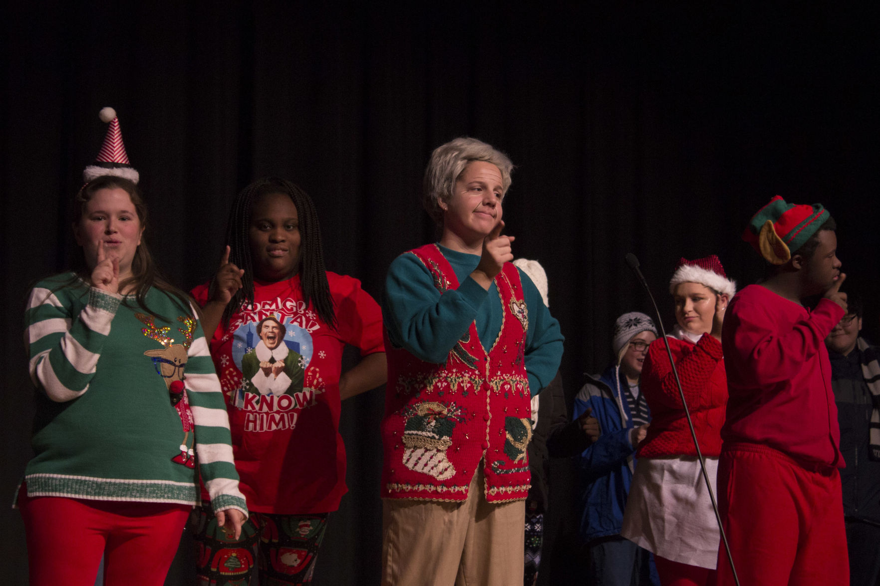 CHS holiday play 5.jpg